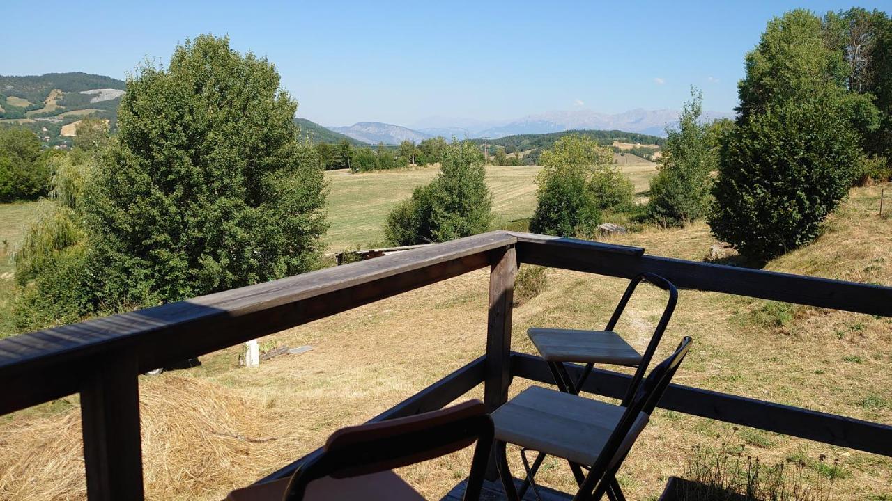 Les Chatcureuils Montclar  Buitenkant foto